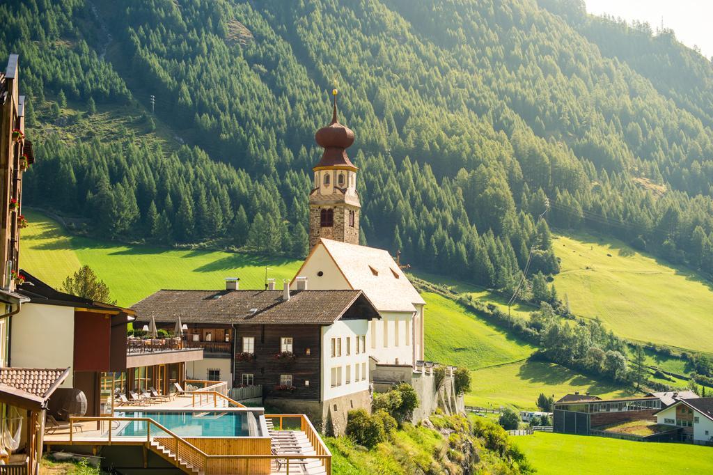 Tonzhaus Hotel Senales/Schnals Exterior foto